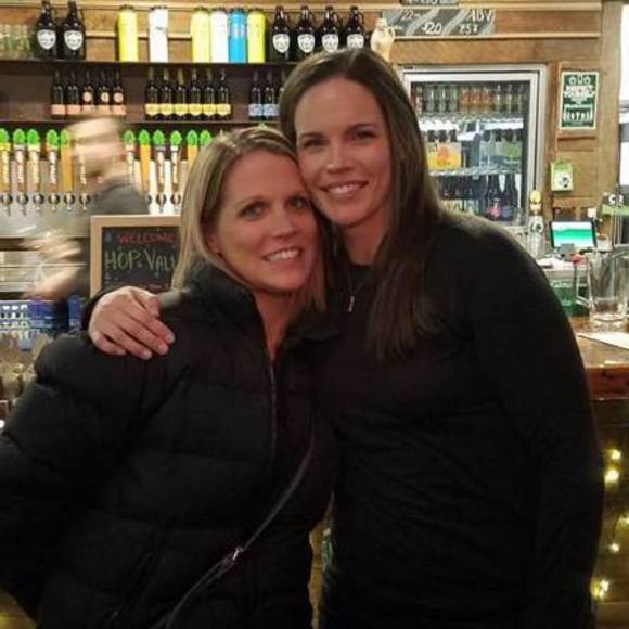 Meet your Posher, Jennifer - Picture 1 of 1